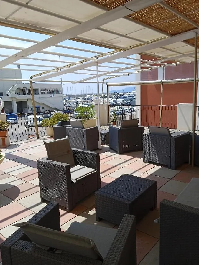 Albergo Stella Di Mare Lavagna 2*,  Italy