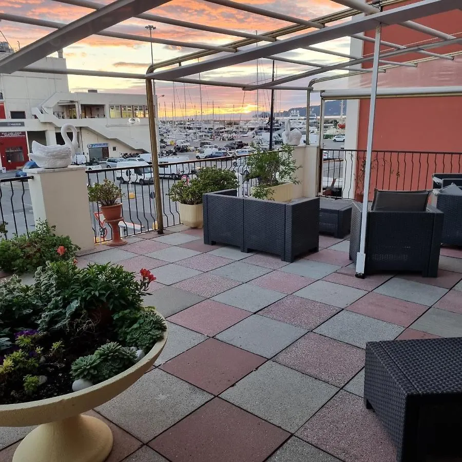Hotel Albergo Stella Di Mare Lavagna