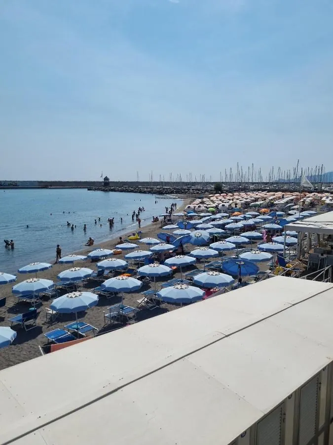 Albergo Stella Di Mare Lavagna