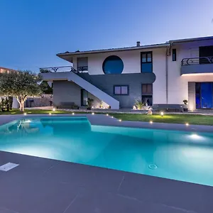 Teocrito Piscina & Mare Ferienhaus Avola